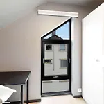 Dinbnb Apartments L 5 Bedrooms I Jacuzzi & El-Parking L 24L7 Check In