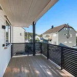 Dinbnb Apartments L 5 Bedrooms I Jacuzzi & El-Parking L 24L7 Check In