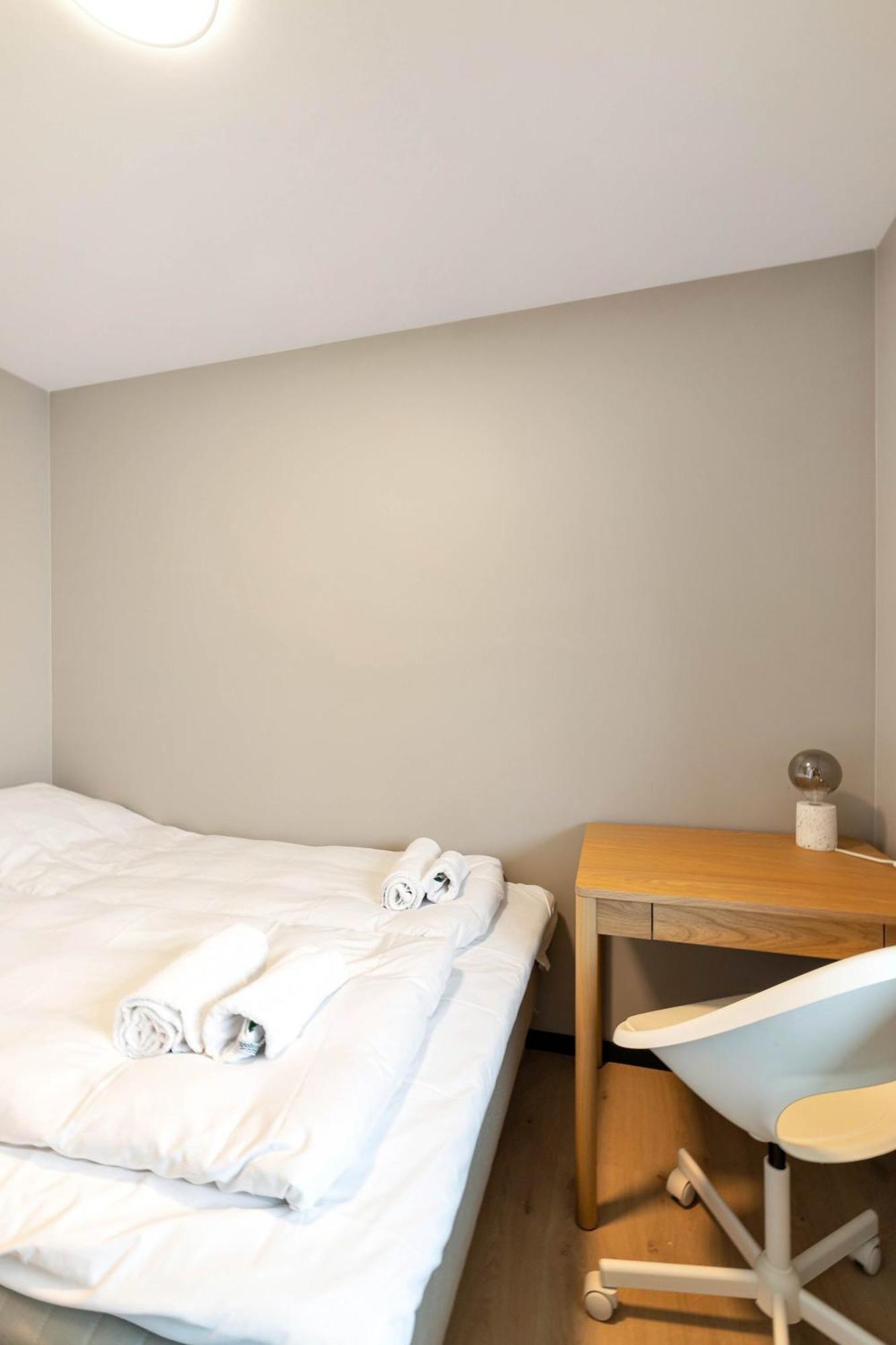 Dinbnb L 5 Bedrooms I Jacuzzi & El-parking L 24l7 Check In Leilighet Kristiansand