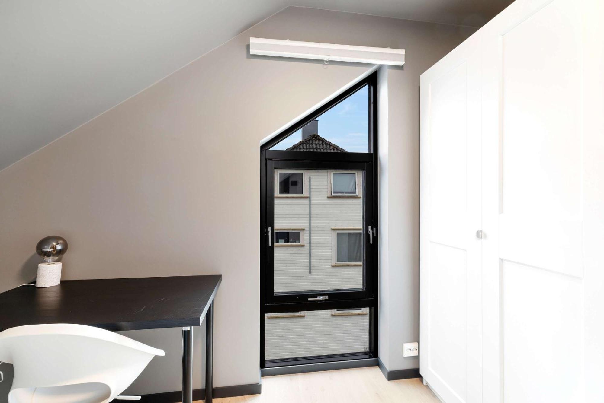 Dinbnb L 5 Bedrooms I Jacuzzi & El-parking L 24l7 Check In Leilighet