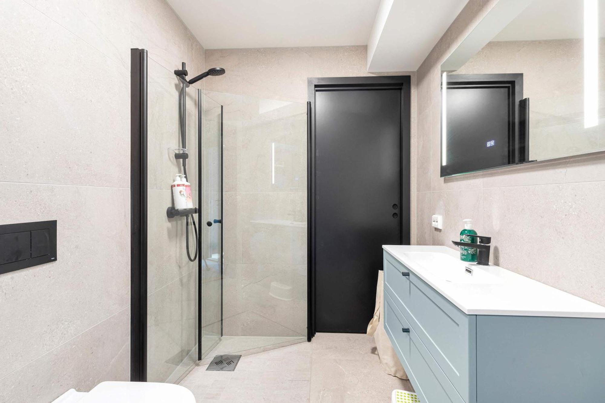 Dinbnb L 5 Bedrooms I Jacuzzi & El-parking L 24l7 Check In Leilighet Kristiansand